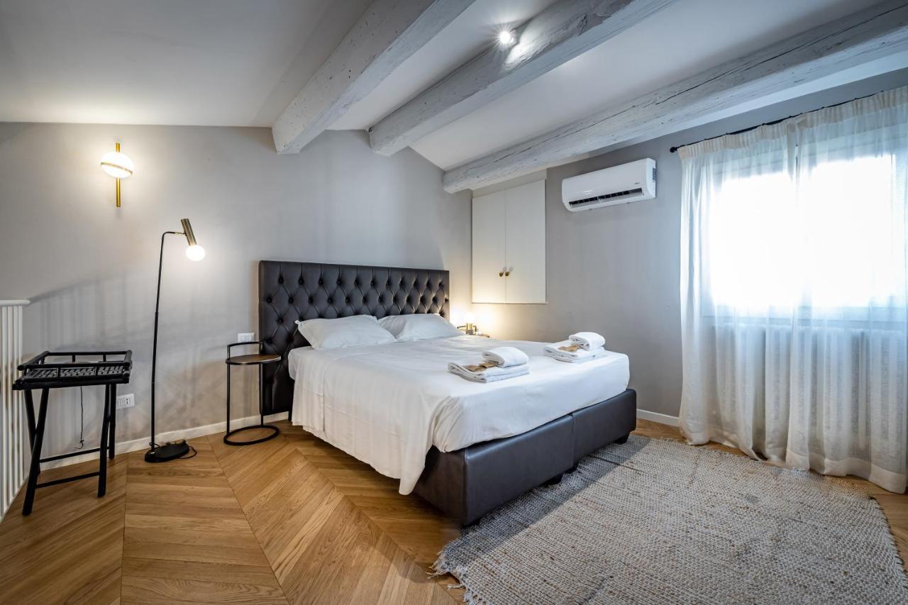 Hs4U Ricasoli Luxury Apartment Near Duomo N. 3 Firenze Eksteriør billede