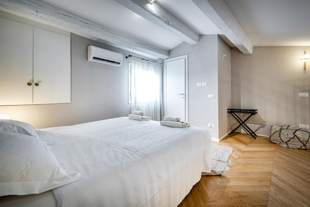 Hs4U Ricasoli Luxury Apartment Near Duomo N. 3 Firenze Eksteriør billede