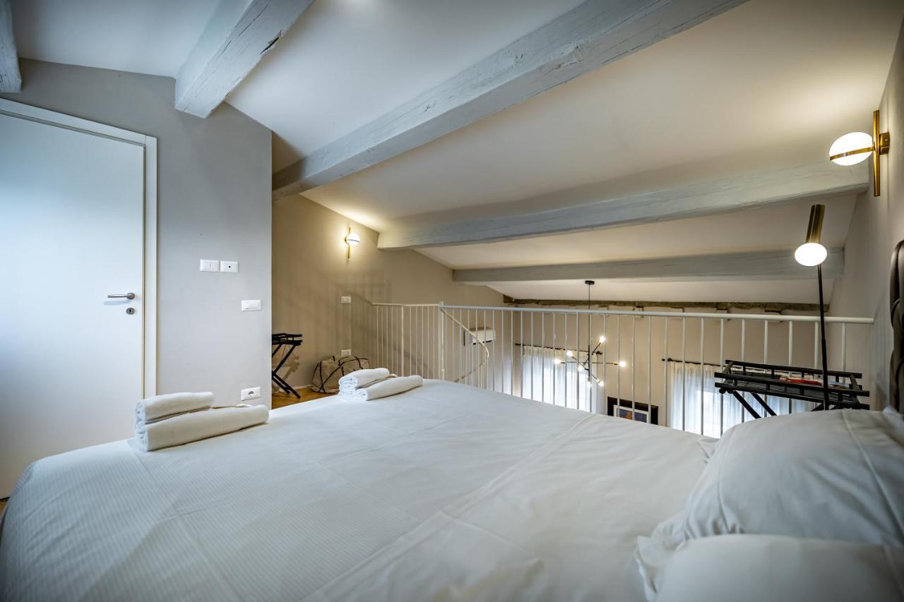 Hs4U Ricasoli Luxury Apartment Near Duomo N. 3 Firenze Eksteriør billede
